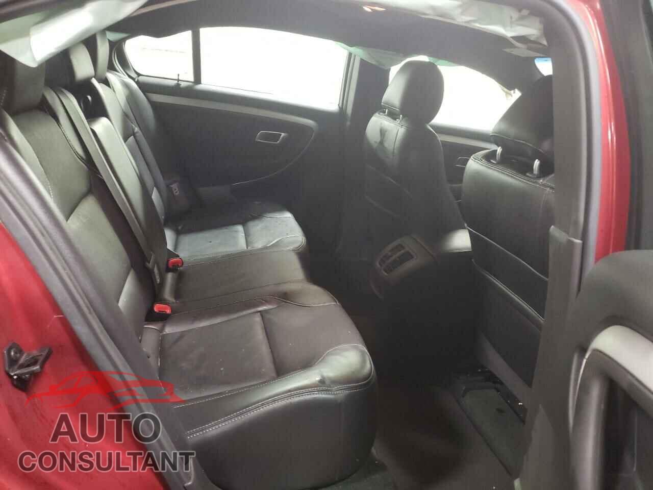 FORD TAURUS 2017 - 1FAHP2E80HG112427