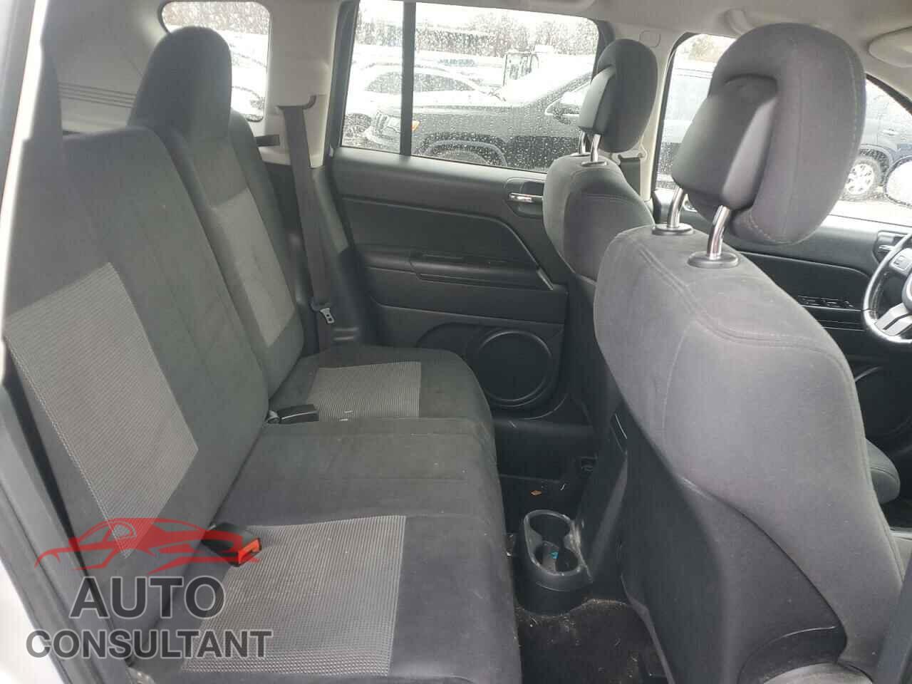 JEEP COMPASS 2011 - 1J4NF1FBXBD215281