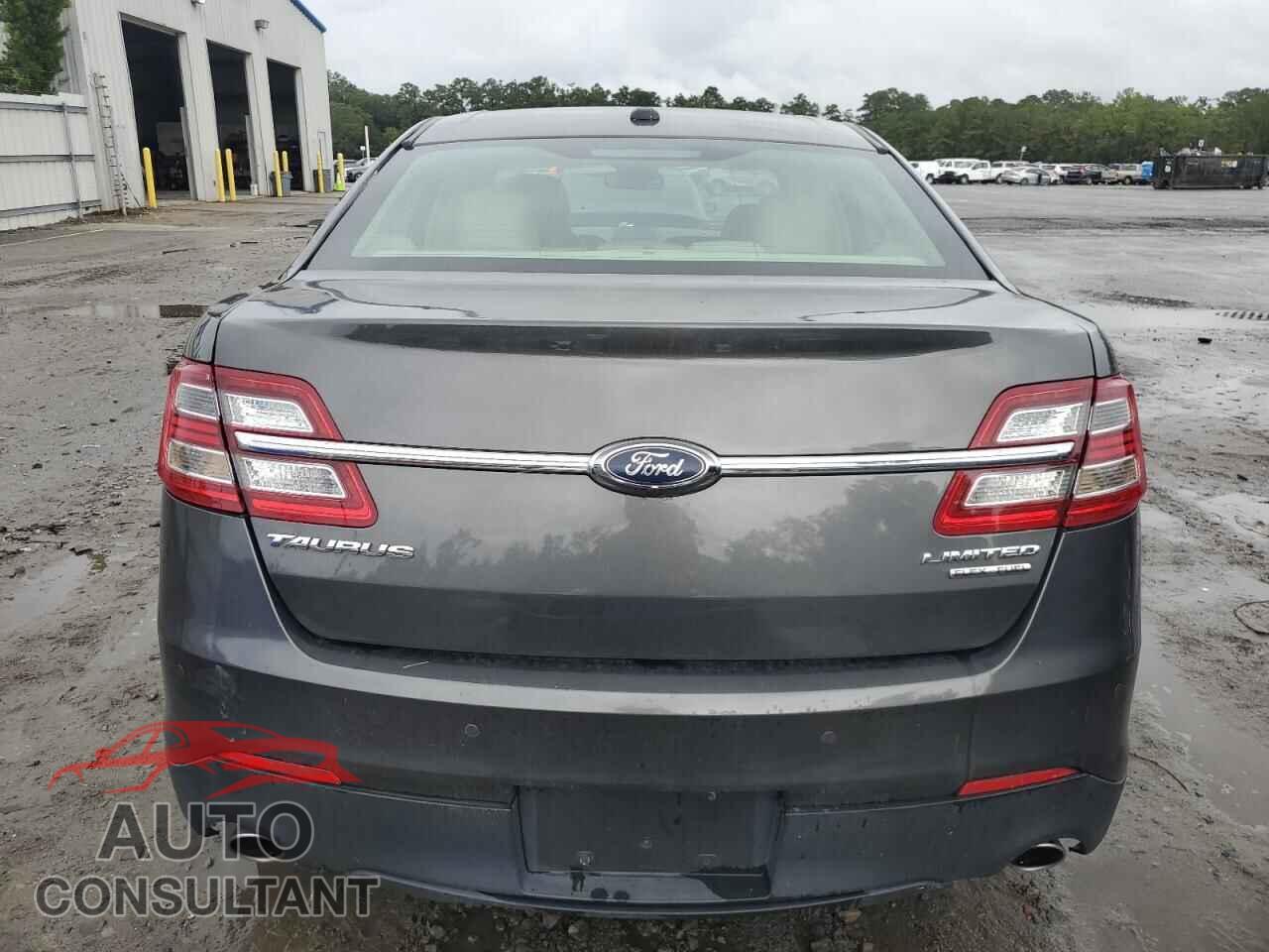 FORD TAURUS 2017 - 1FAHP2F85HG126158