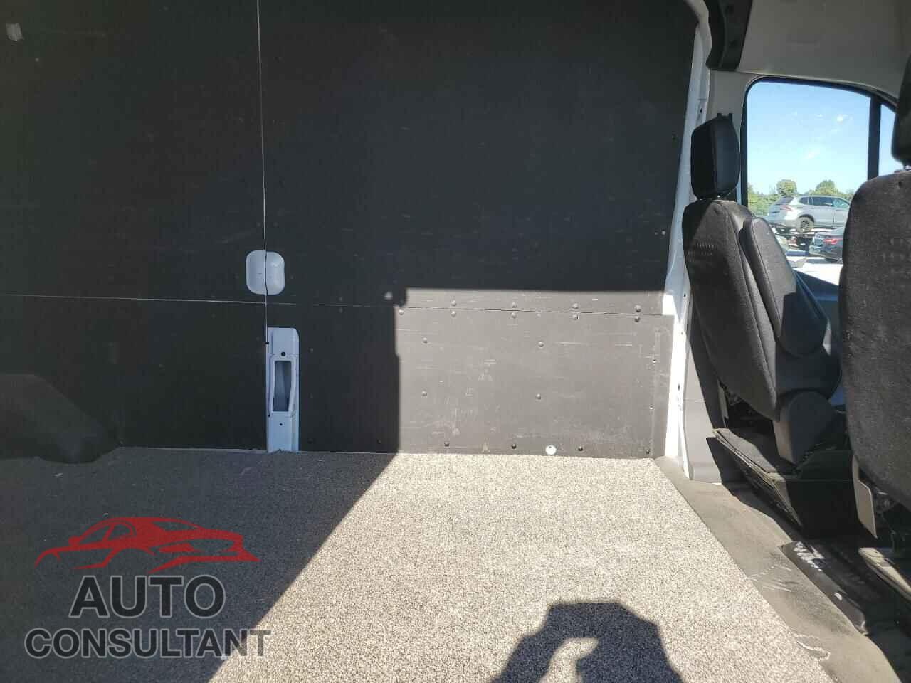 FORD TRANSIT 2024 - 1FTBR1C81RKB46351