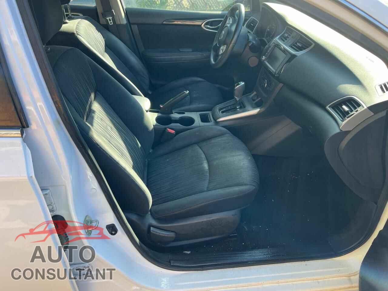 NISSAN SENTRA 2019 - 3N1AB7APLKL611943