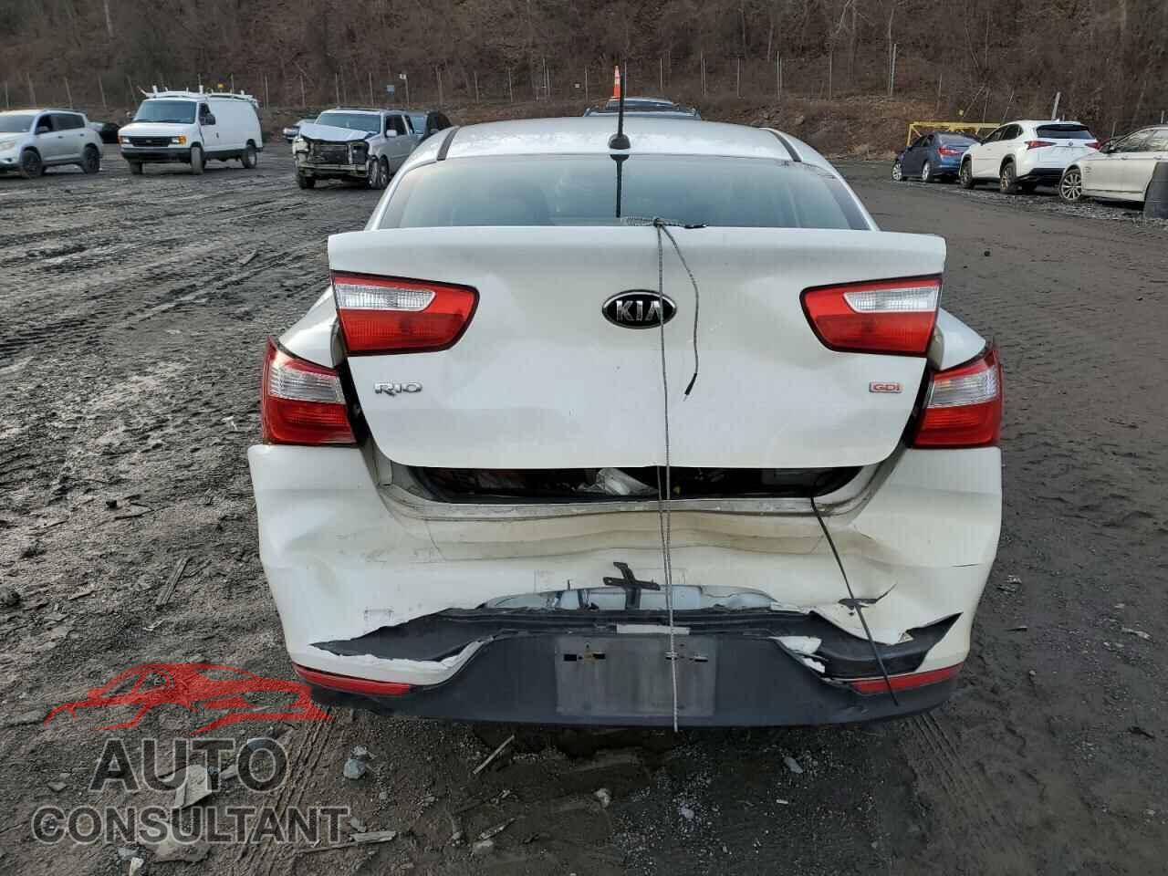 KIA RIO 2016 - KNADM4A38G6587686