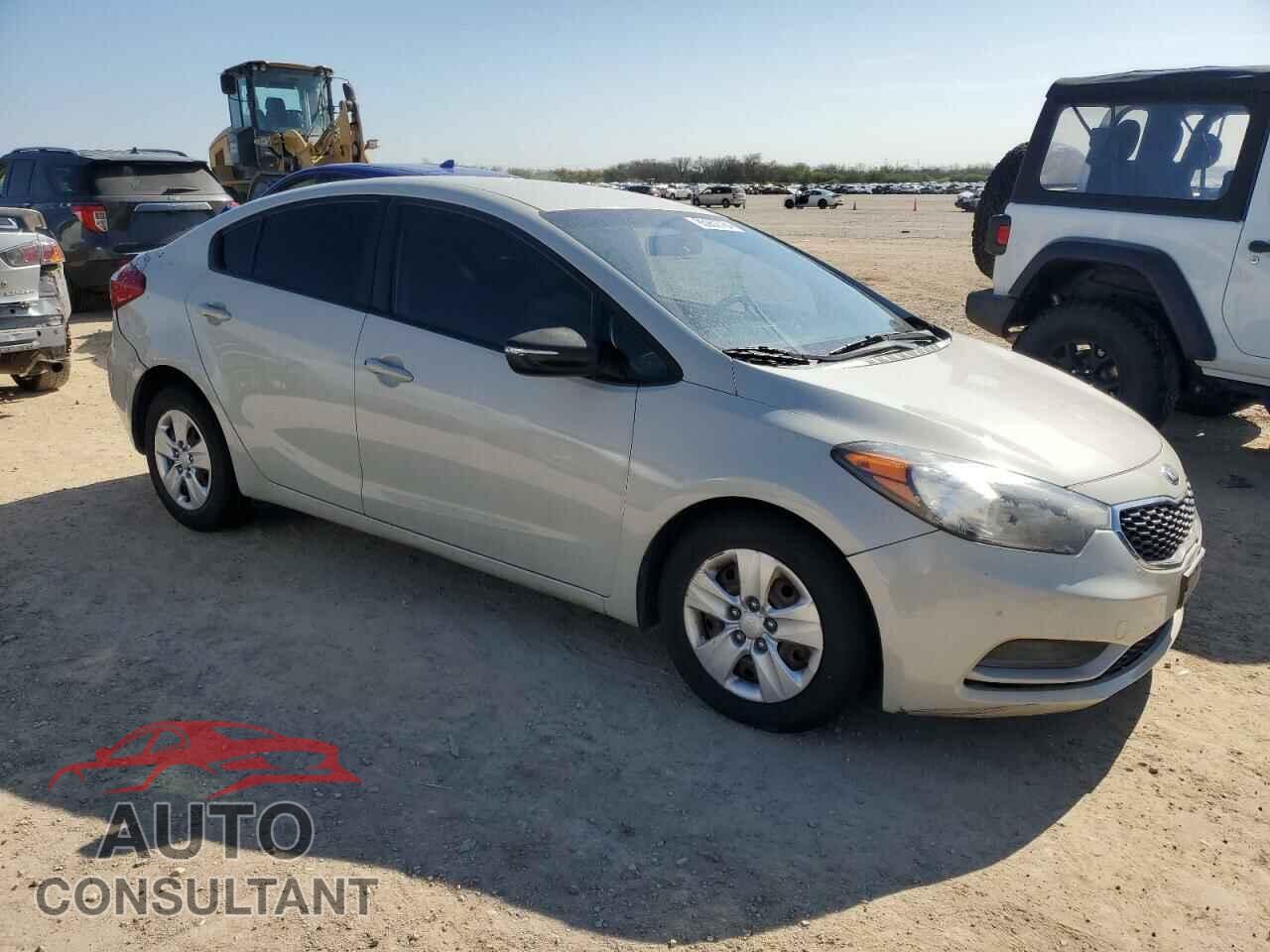 KIA FORTE 2015 - KNAFK4A63F5292010