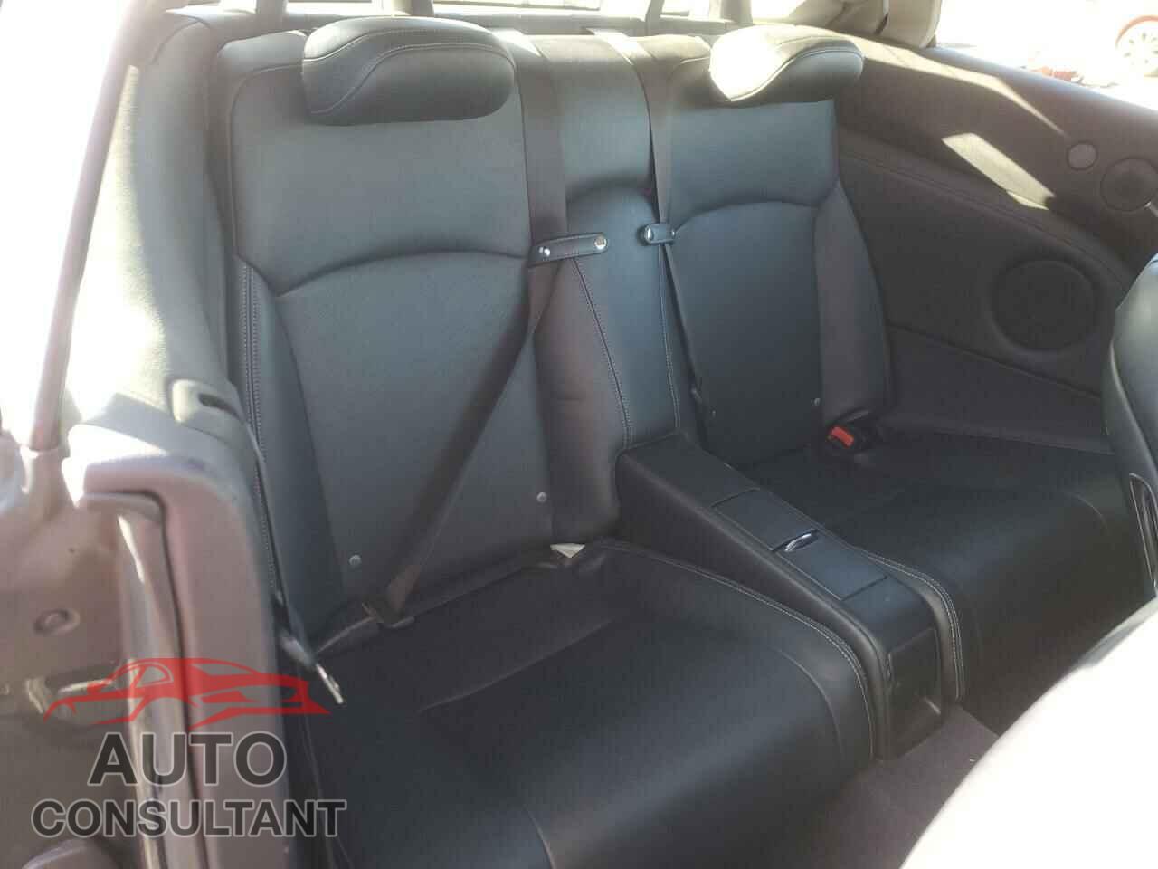 LEXUS IS 2011 - JTHFF2C25B2517320