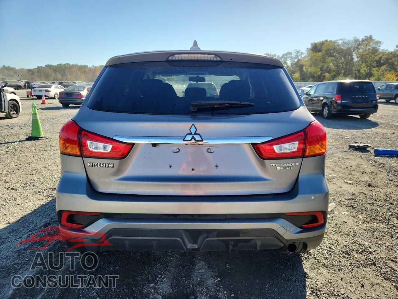 MITSUBISHI OUTLANDER 2019 - JA4AP3AU7KU032162