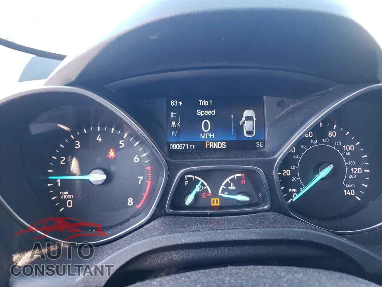 FORD ESCAPE 2017 - 1FMCU0F79HUD54539