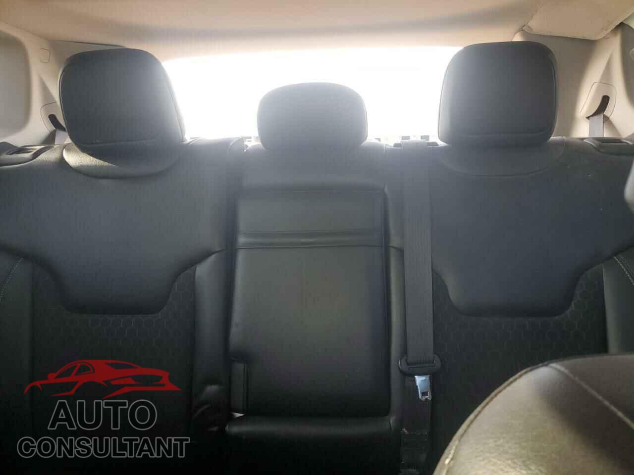 JEEP COMPASS 2018 - 3C4NJDBB5JT115495
