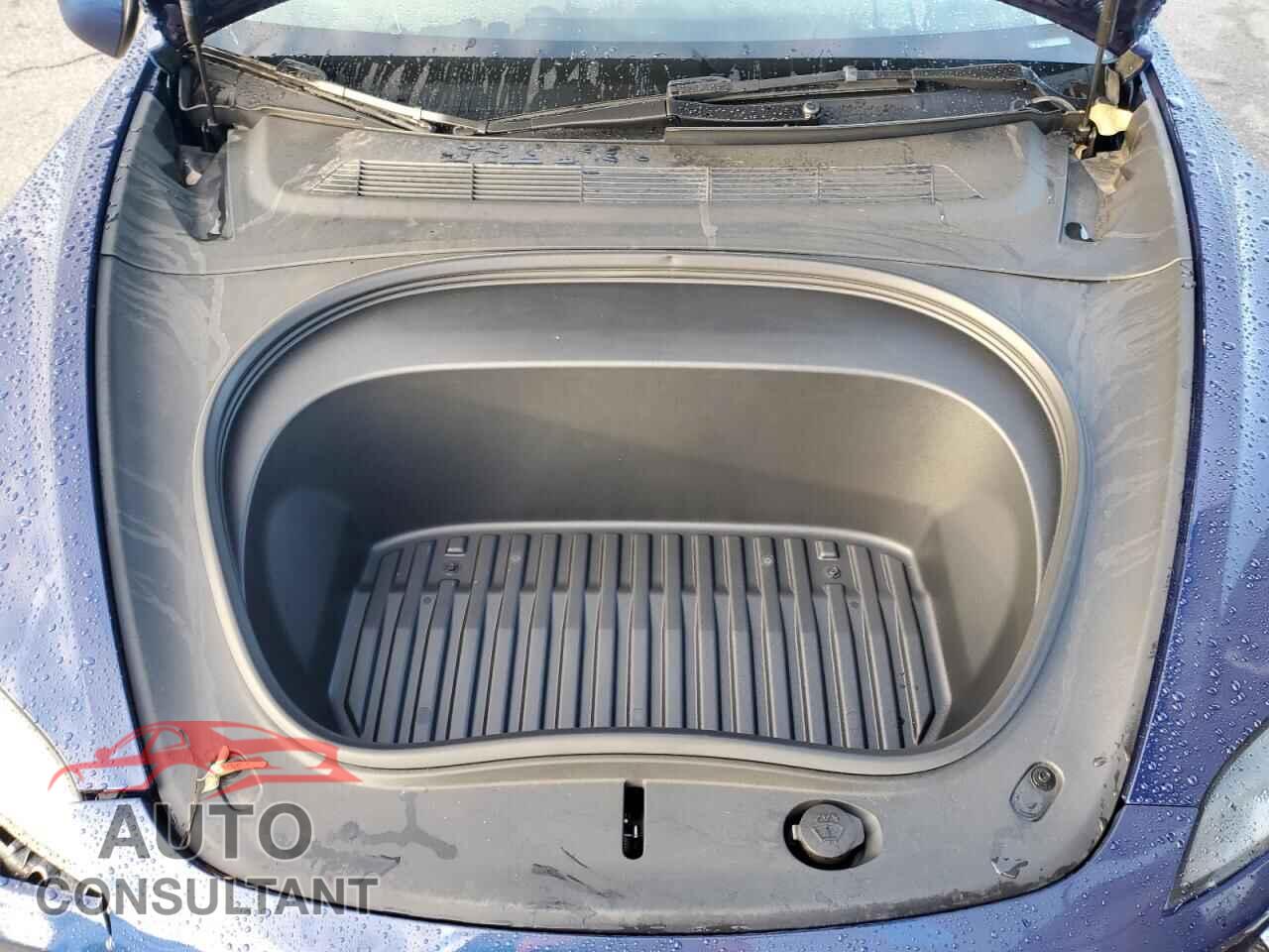 TESLA MODEL 3 2024 - 5YJ3E1EB9RF843515
