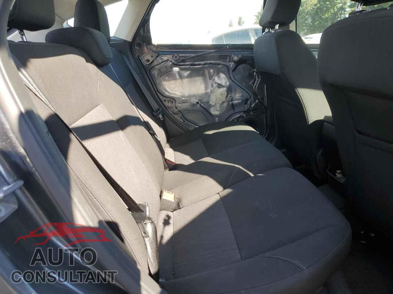 FORD FOCUS 2017 - 1FADP3M21HL344561