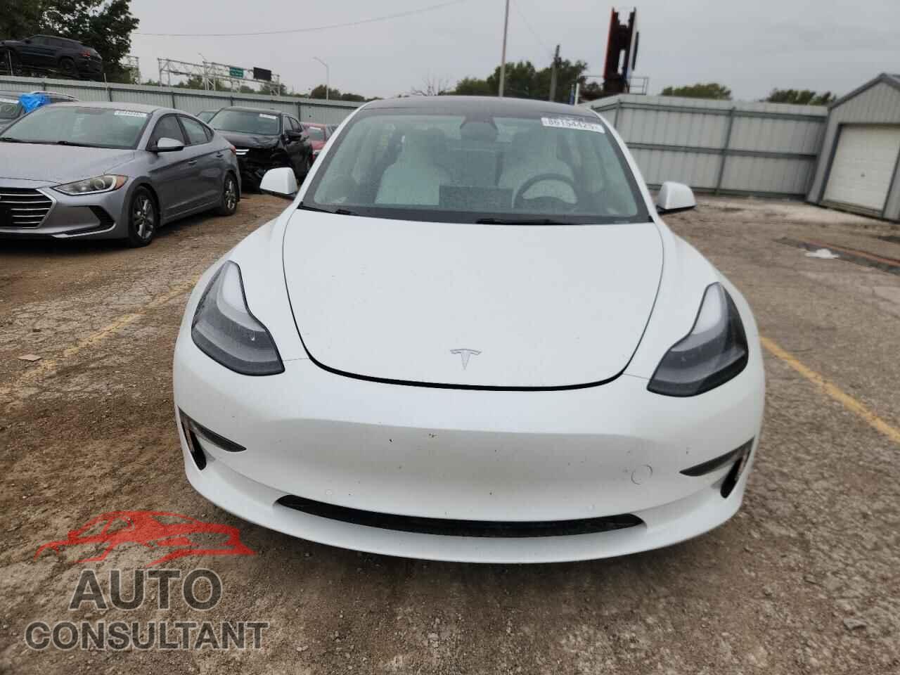 TESLA MODEL 3 2022 - 5YJ3E1EB5NF101154