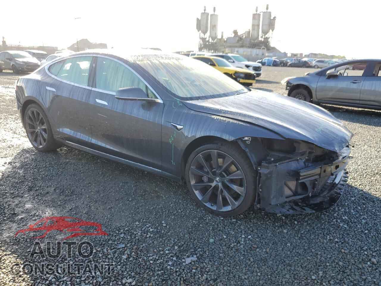 TESLA MODEL S 2018 - 5YJSA1E26JF258130