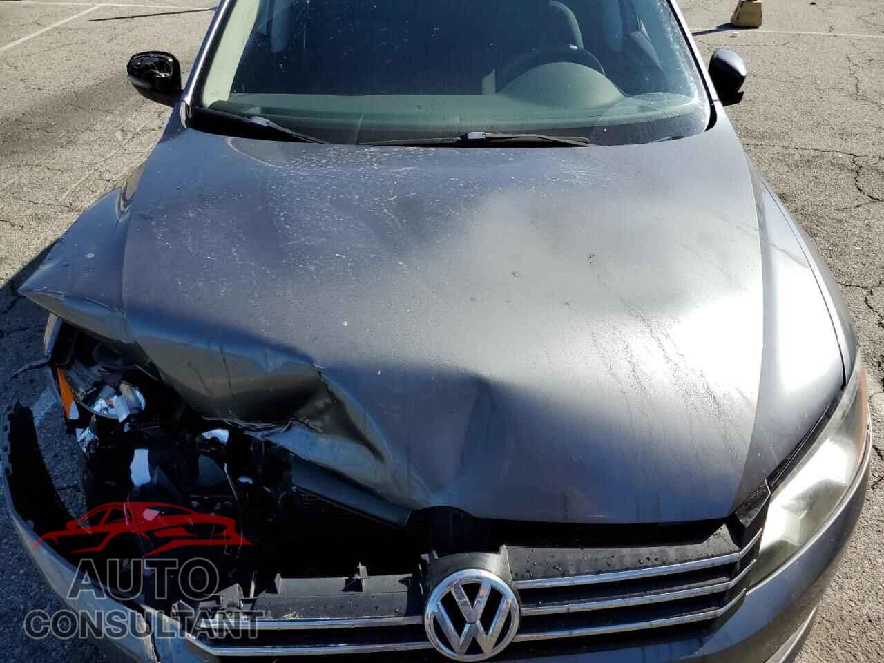 VOLKSWAGEN PASSAT 2013 - 1VWAP7A37DC012293