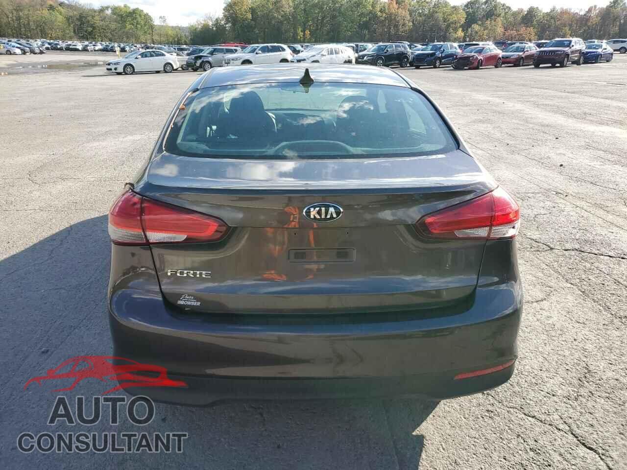 KIA FORTE 2017 - 3KPFK4A75HE068949