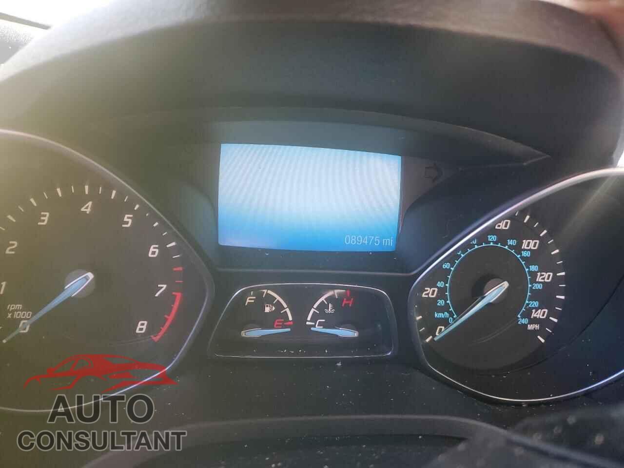 FORD ESCAPE 2016 - 1FMCU0J97GUC40840
