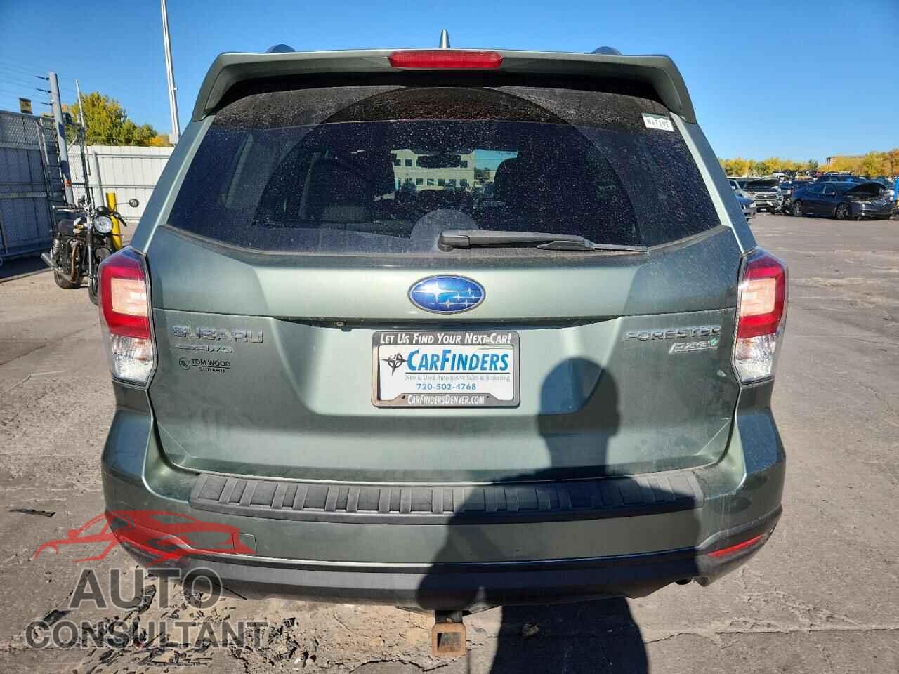 SUBARU FORESTER 2017 - JF2SJAEC4HH517461