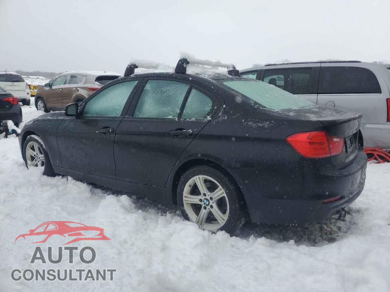 BMW 3 SERIES 2015 - WBA3B3C55FF546828