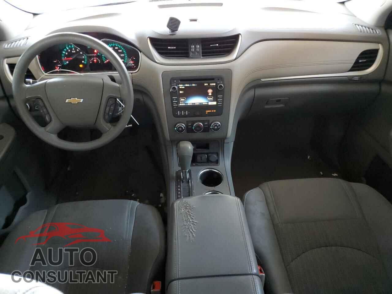 CHEVROLET TRAVERSE 2017 - 1GNKRFKD0HJ340182