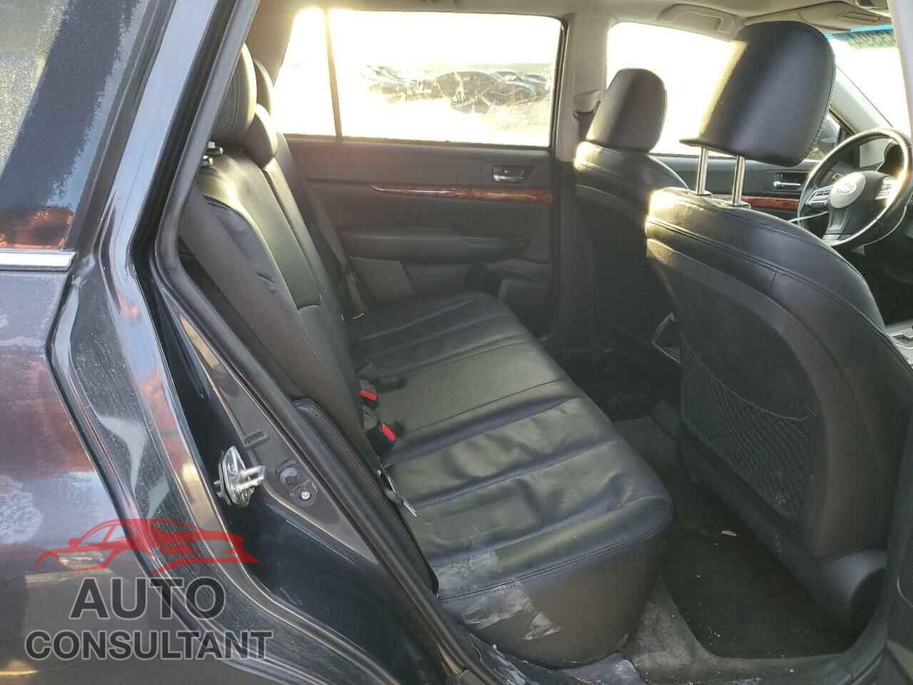 SUBARU OUTBACK 2012 - 4S4BRDLC8C2244589