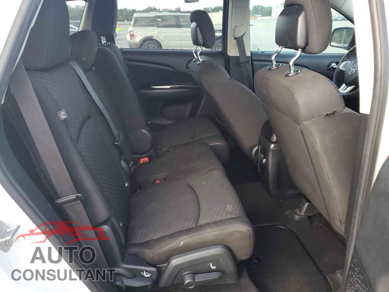 DODGE JOURNEY 2017 - 3C4PDCBBXHT587602