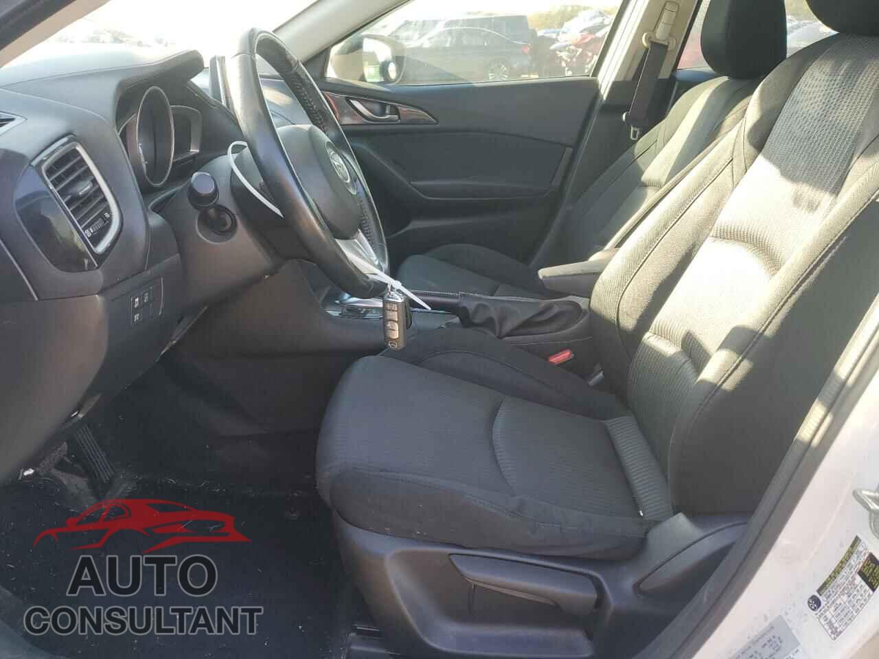 MAZDA 3 2016 - JM1BM1W77G1316085