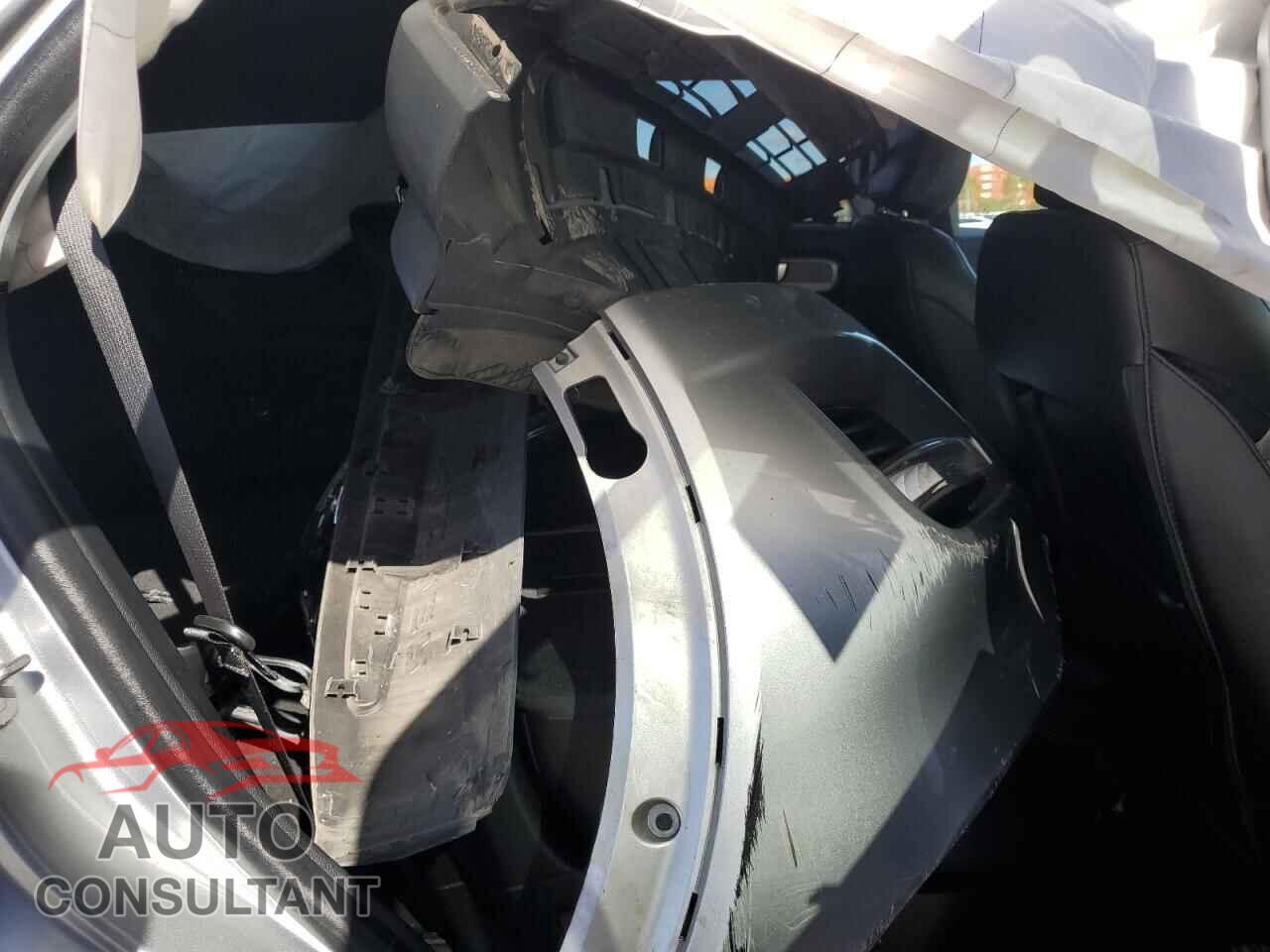 FORD EXPLORER 2022 - 1FMSK8FH3NGB07004