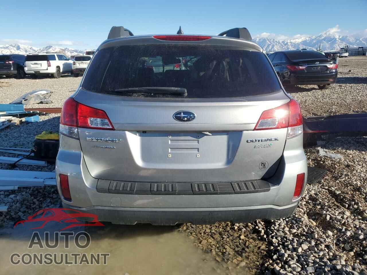 SUBARU OUTBACK 2011 - 4S4BRBKC3B3348860