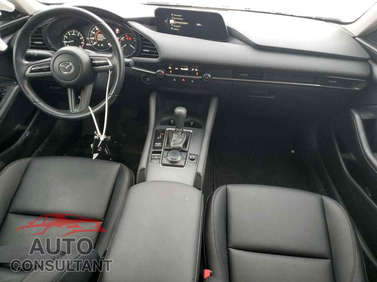 MAZDA 3 2021 - JM1BPABL0M1338855