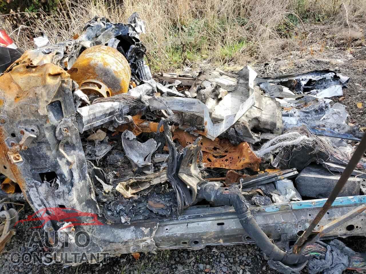 PORSCHE CAYENNE 2024 - WP1AA2AY3RDA12729