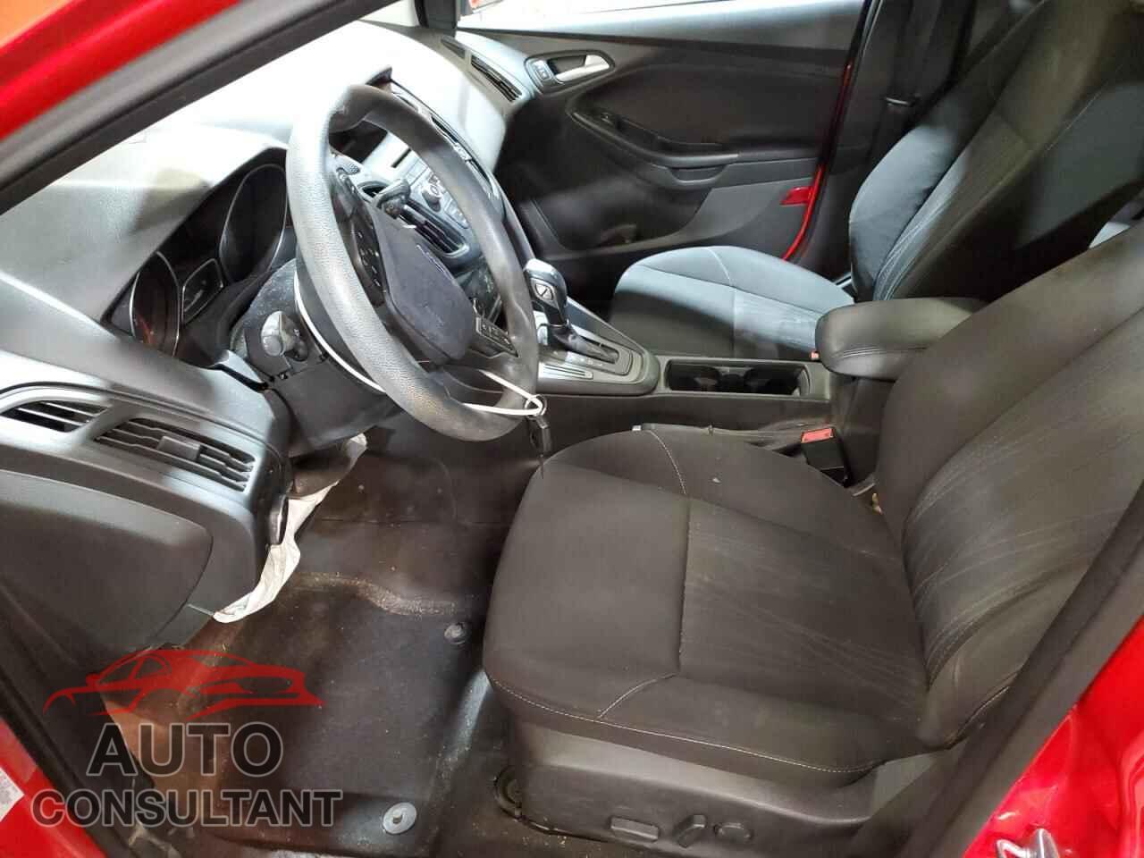 FORD FOCUS 2016 - 1FADP3F20GL232426