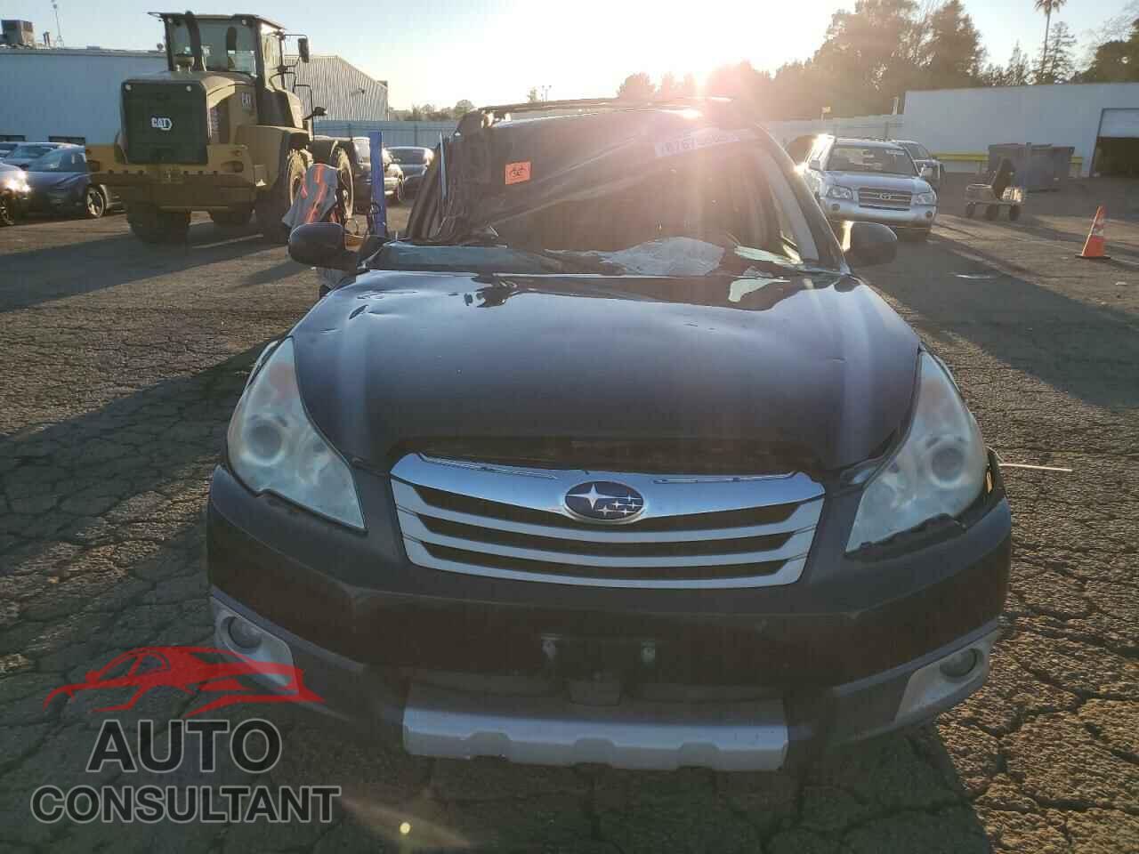 SUBARU OUTBACK 2011 - 4S4BRDJC8B2369156
