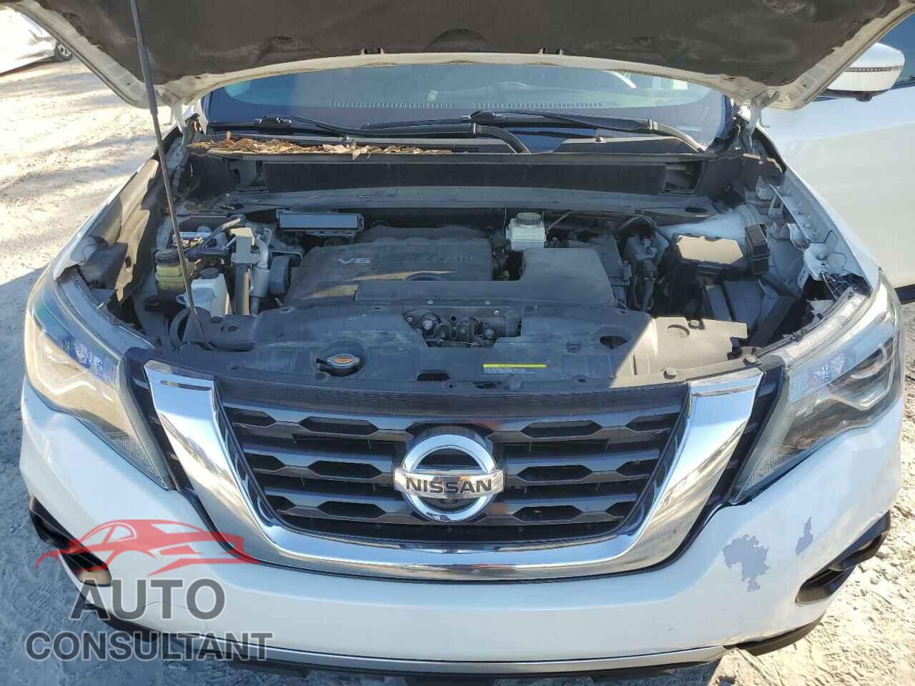 NISSAN PATHFINDER 2017 - 5N1DR2MN3HC628021