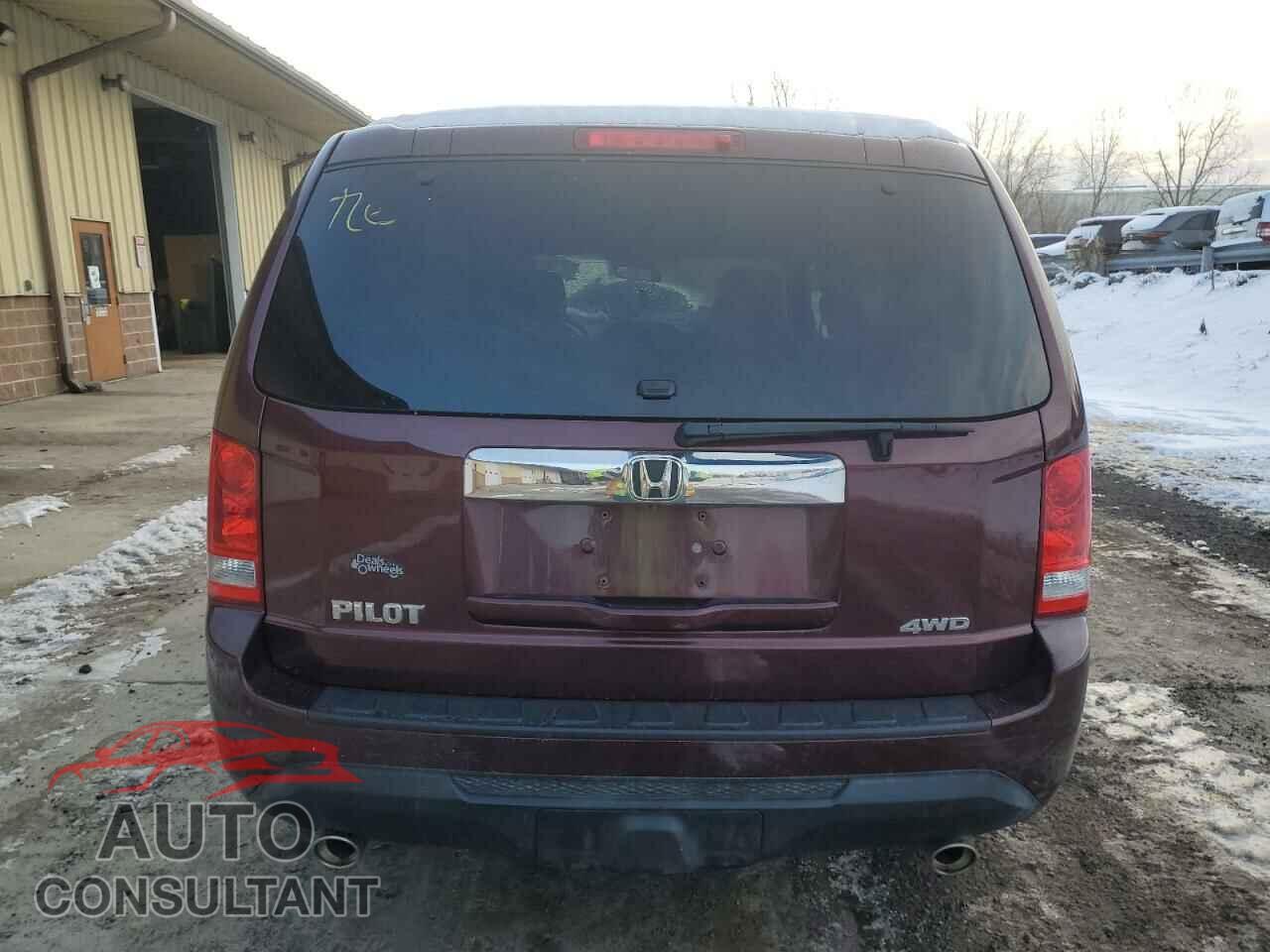 HONDA PILOT 2013 - 5FNYF4H41DB083686