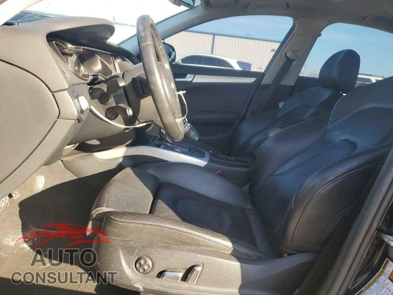 AUDI A4 2013 - WAUFFAFL6DN030352