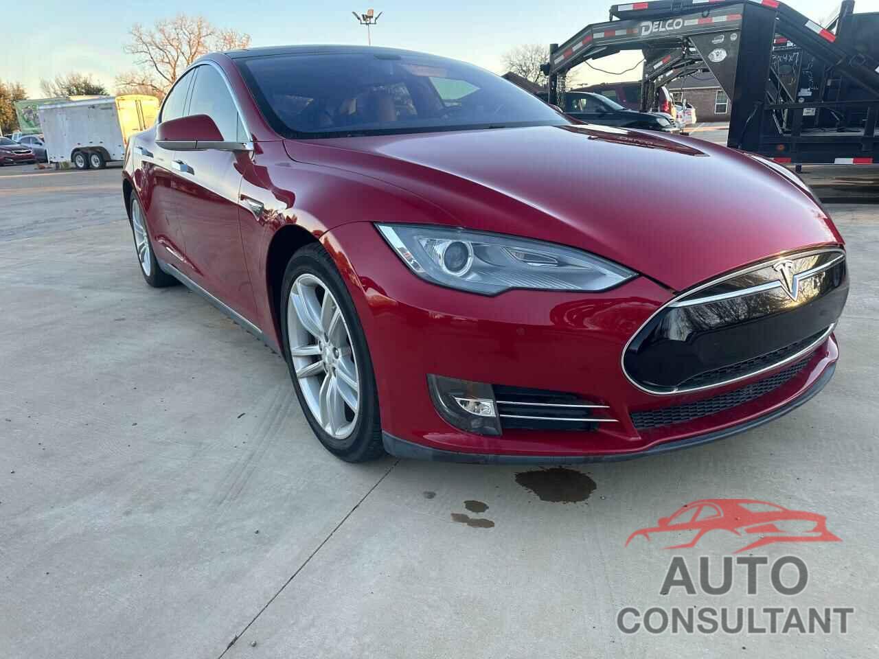 TESLA MODEL S 2013 - 5YJSA1CN9DFP27292