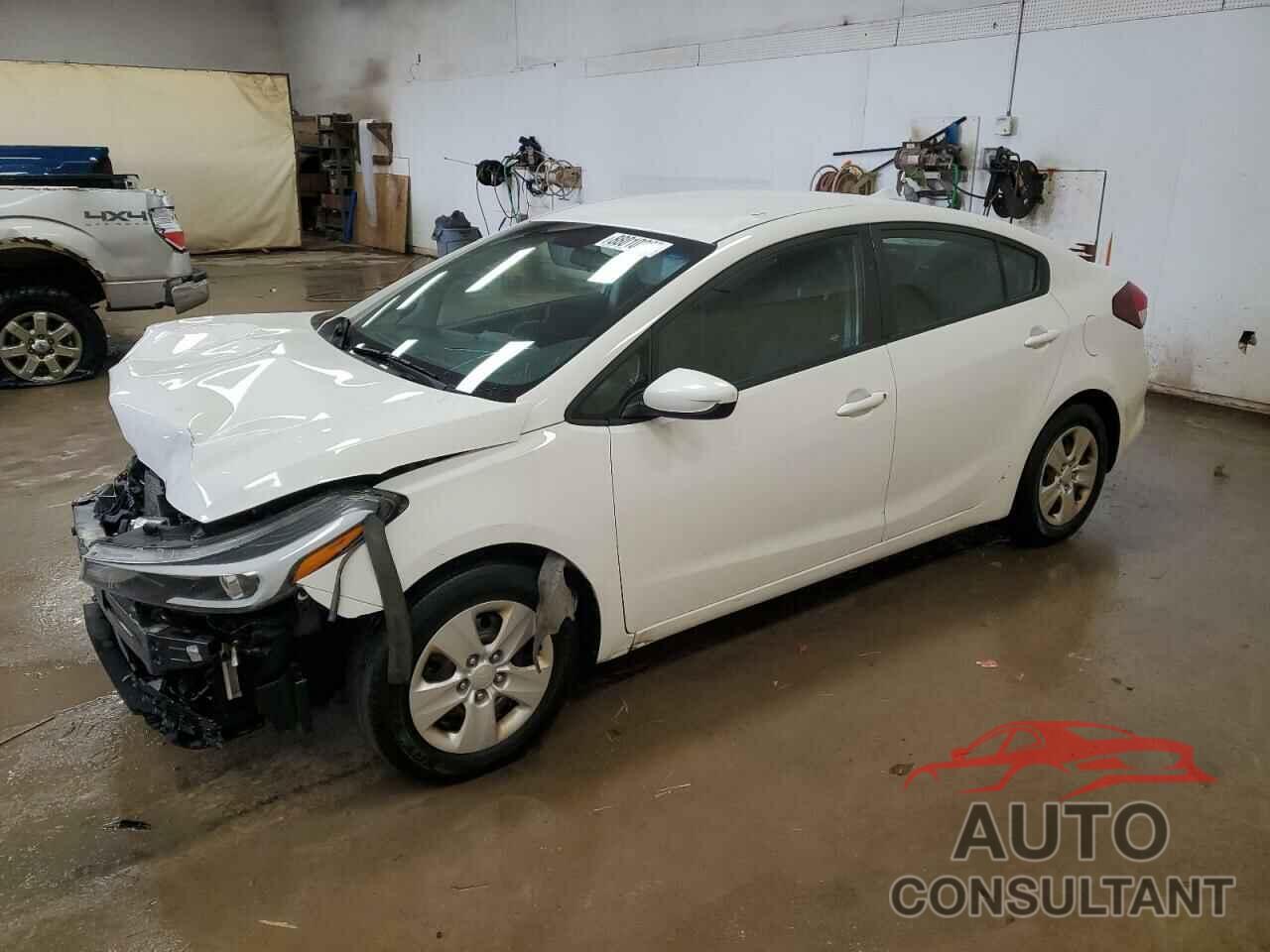 KIA FORTE 2017 - 3KPFK4A75HE047230