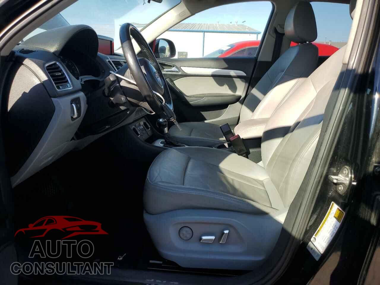 AUDI Q3 2017 - WA1BCCFS2HR015806