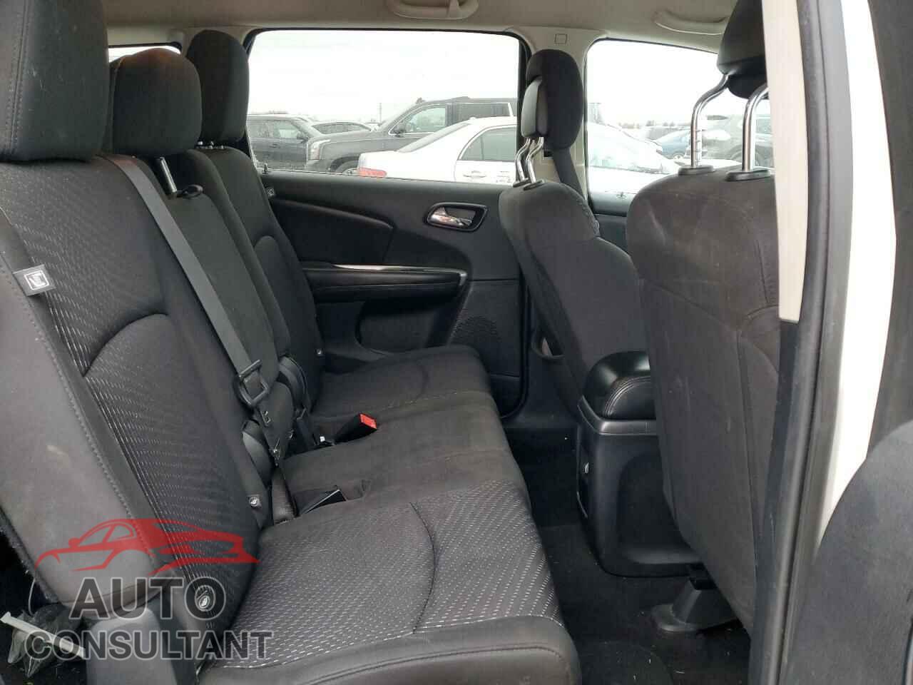 DODGE JOURNEY 2018 - 3C4PDCAB4JT522042