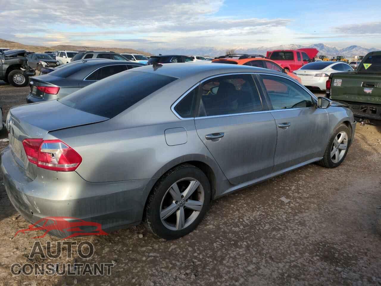VOLKSWAGEN PASSAT 2012 - 1VWBP7A32CC094582