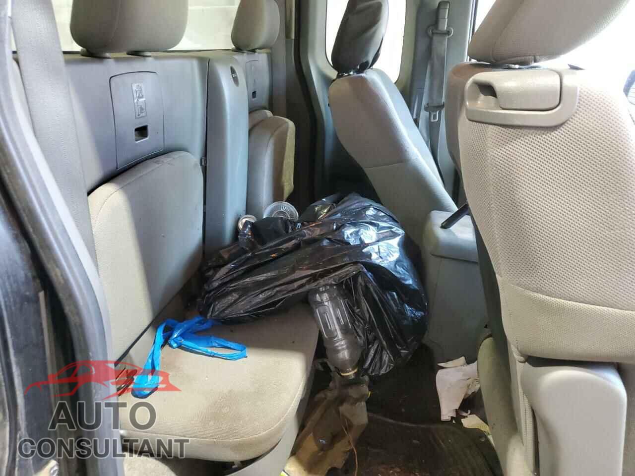 NISSAN FRONTIER 2013 - 1N6BD0CT6DN749684
