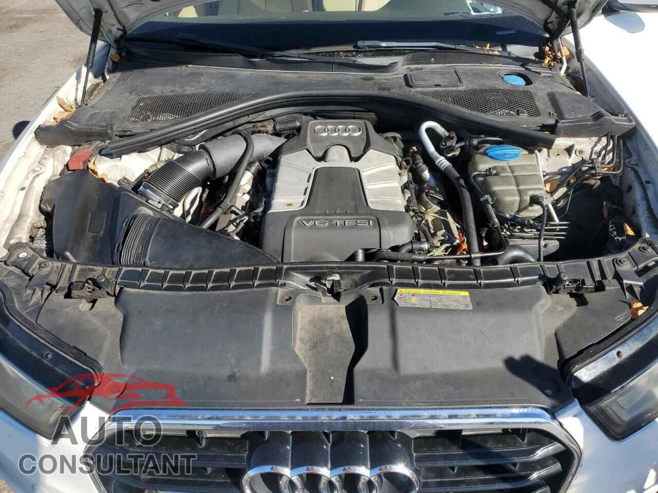 AUDI A6 2013 - WAUGGAFC4DN054649