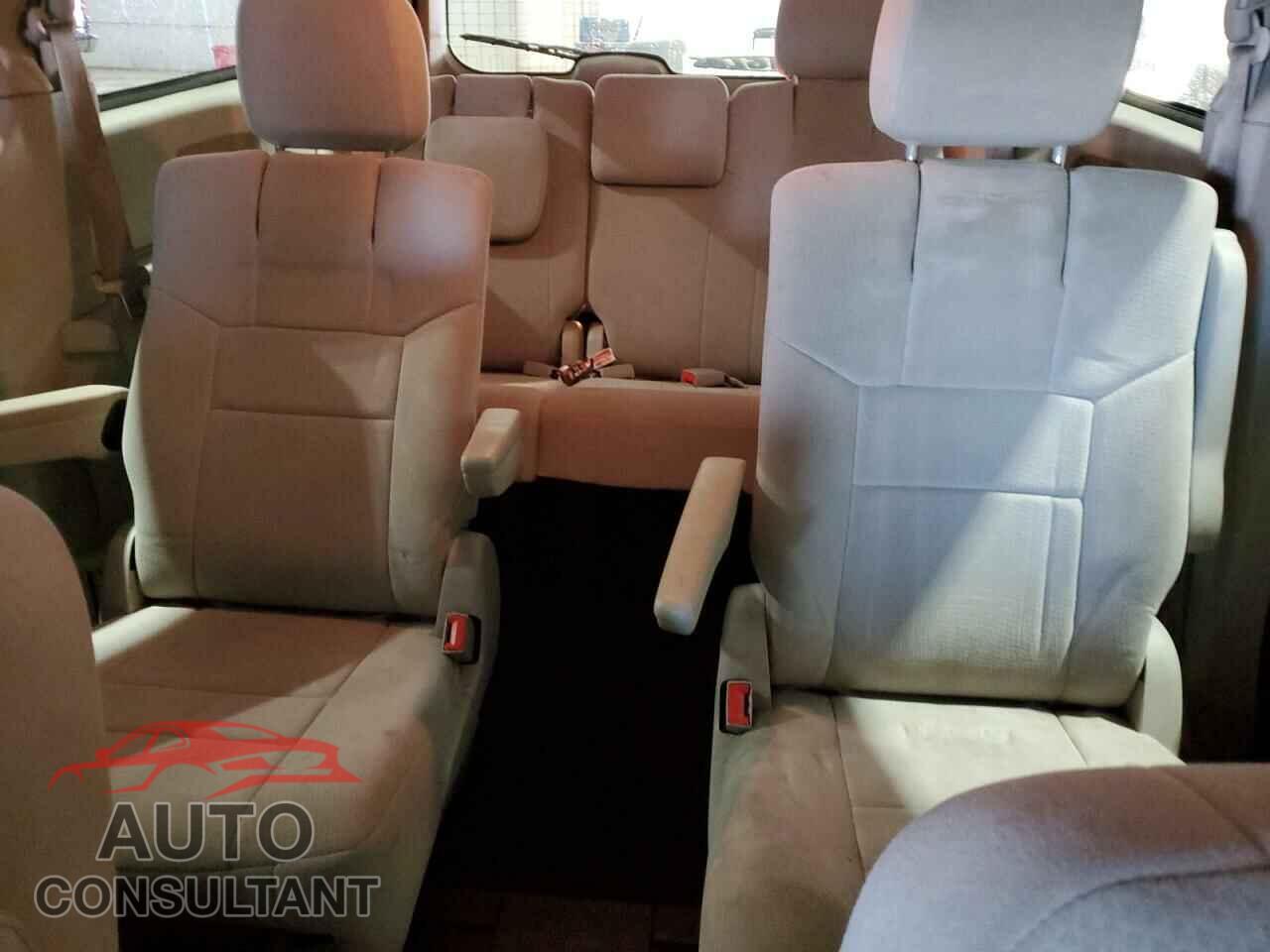 DODGE CARAVAN 2011 - 2D4RN3DG7BR690617