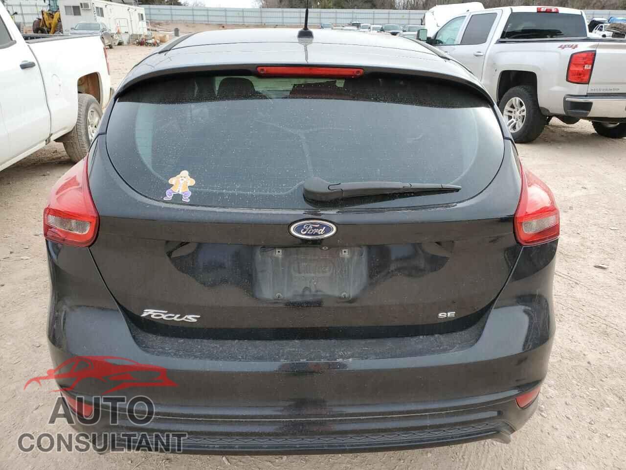 FORD FOCUS 2016 - 1FADP3K26GL391828