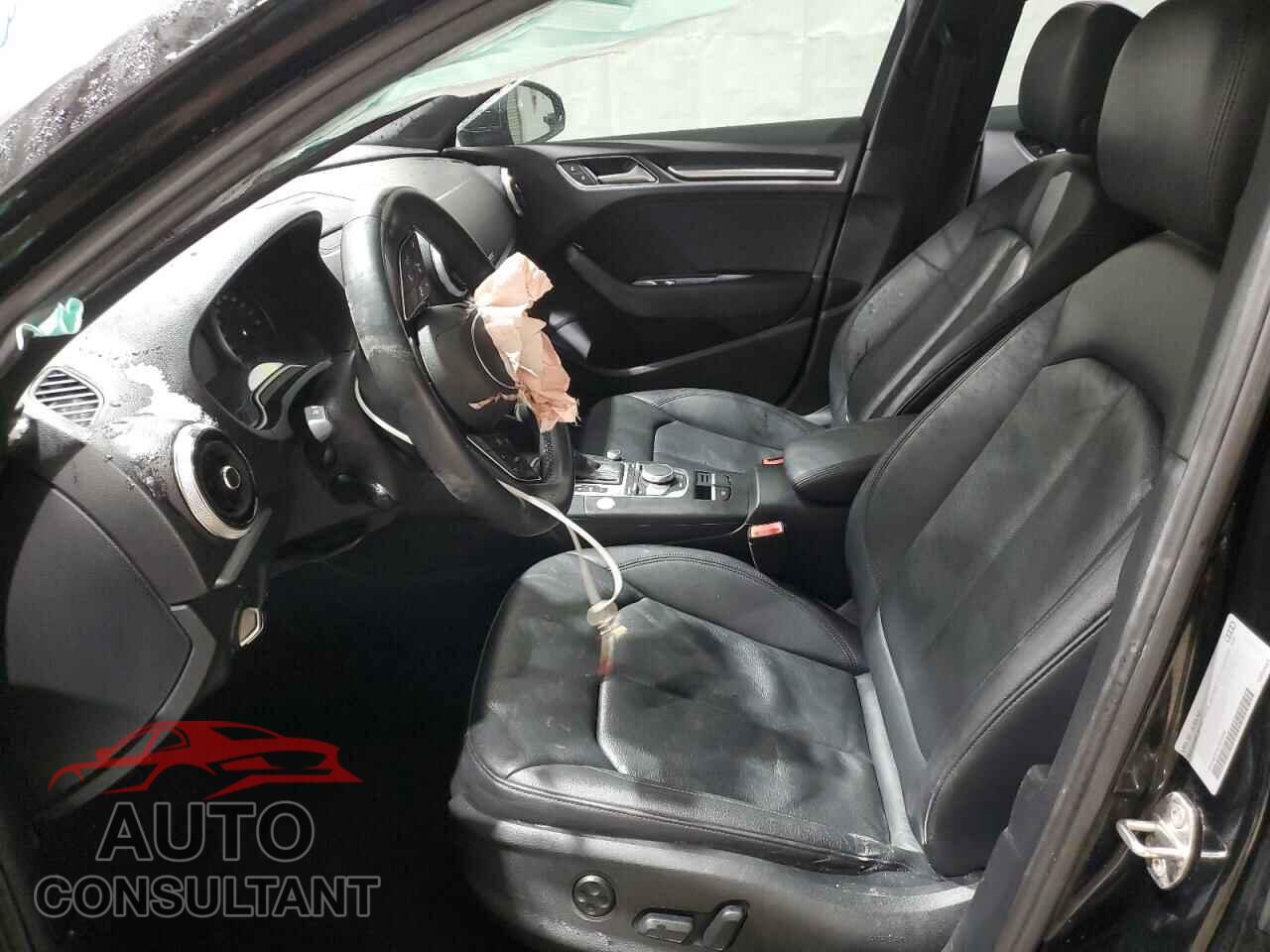 AUDI A3 2020 - WAUBEGFF3LA095048