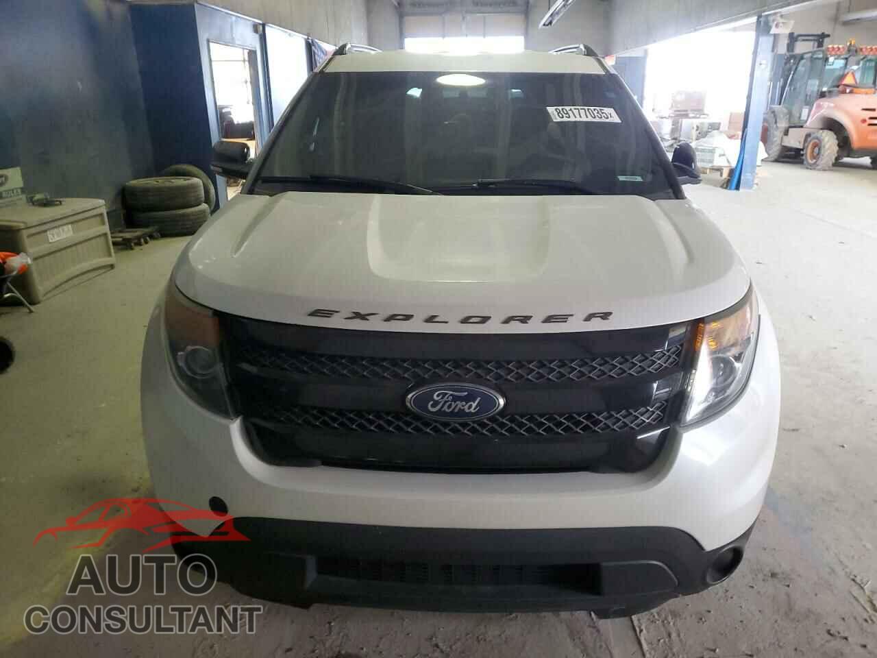 FORD EXPLORER 2015 - 1FM5K8GT3FGA29003