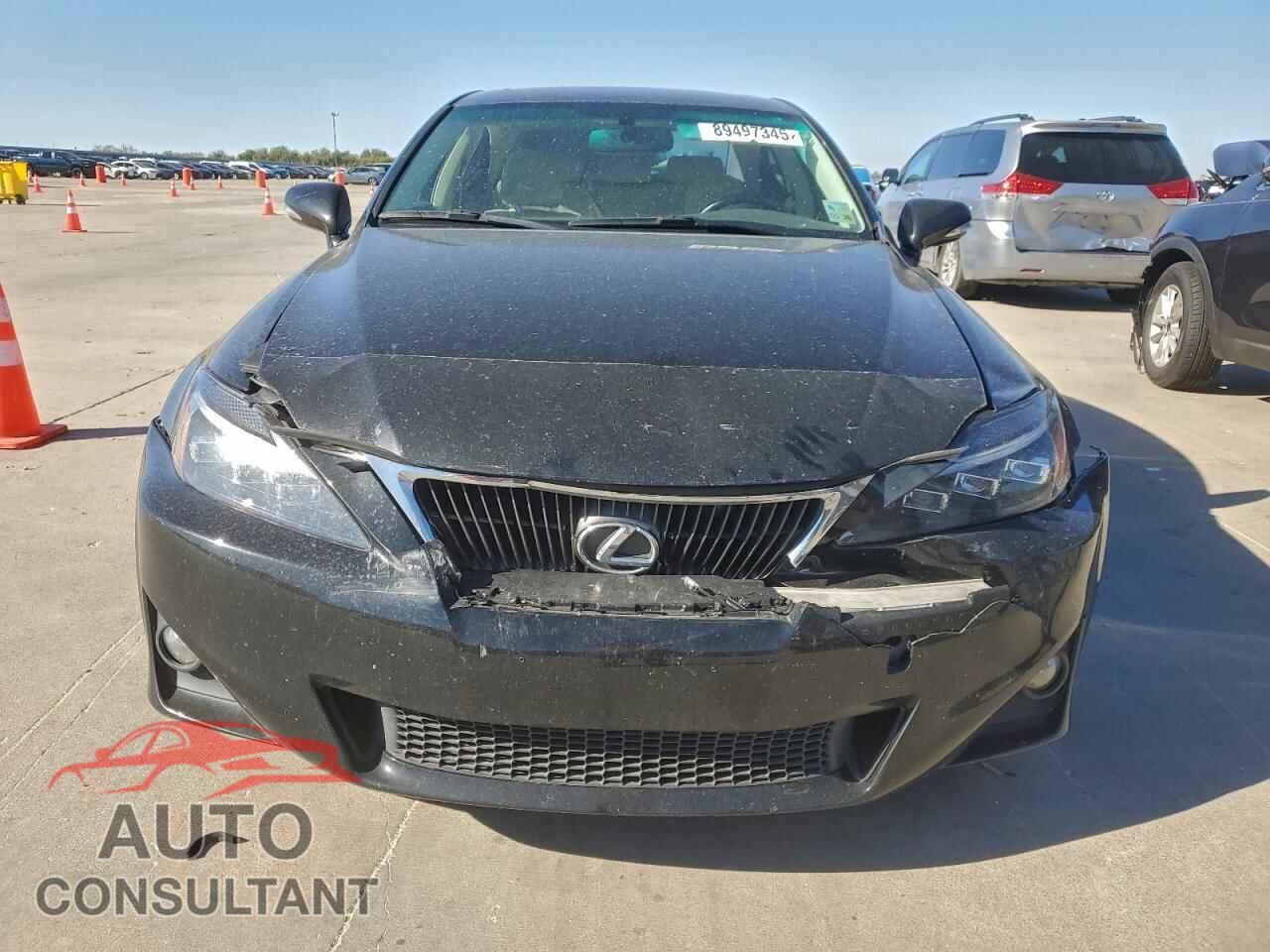 LEXUS IS 2011 - JTHBF5C28B5149729