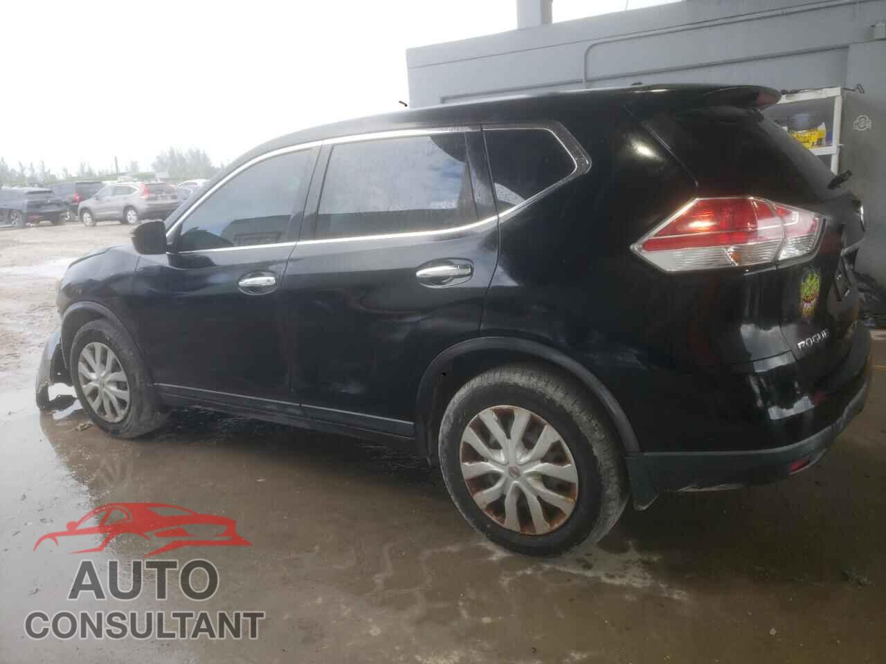 NISSAN ROGUE 2015 - KNMAT2MT6FP521395