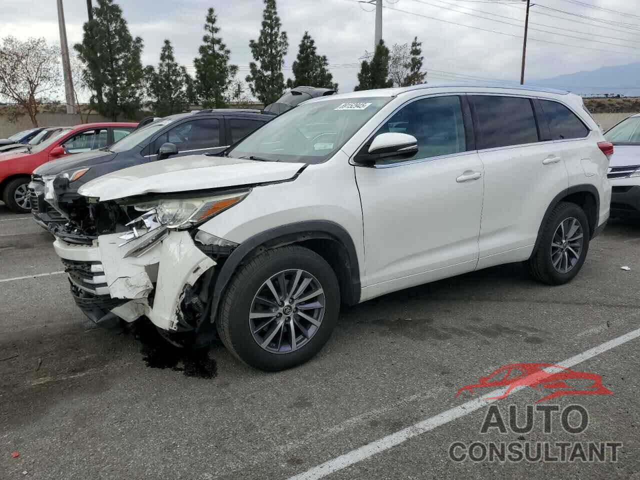 TOYOTA HIGHLANDER 2017 - 5TDKZRFH6HS525248