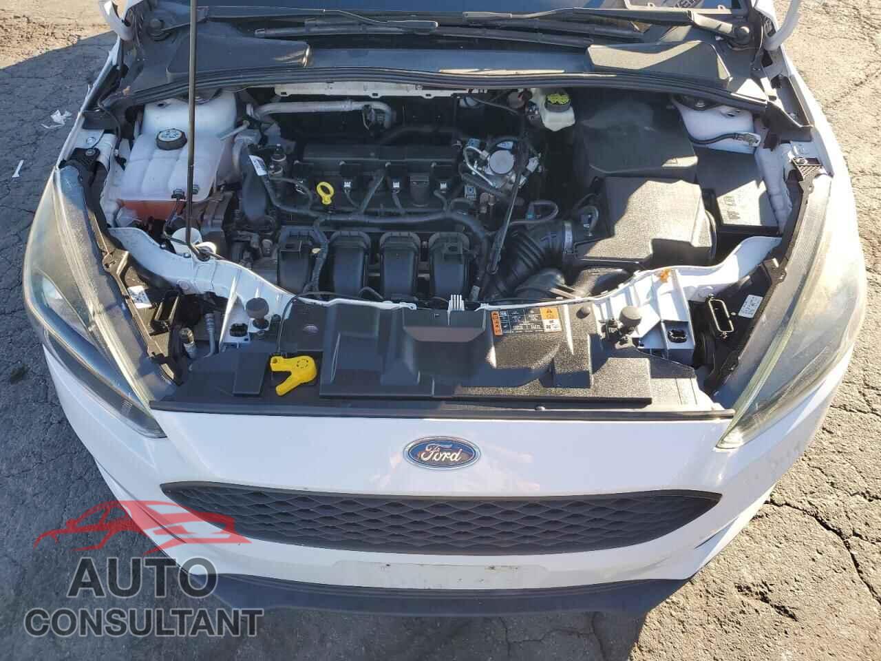 FORD FOCUS 2017 - 1FADP3M20HL245598