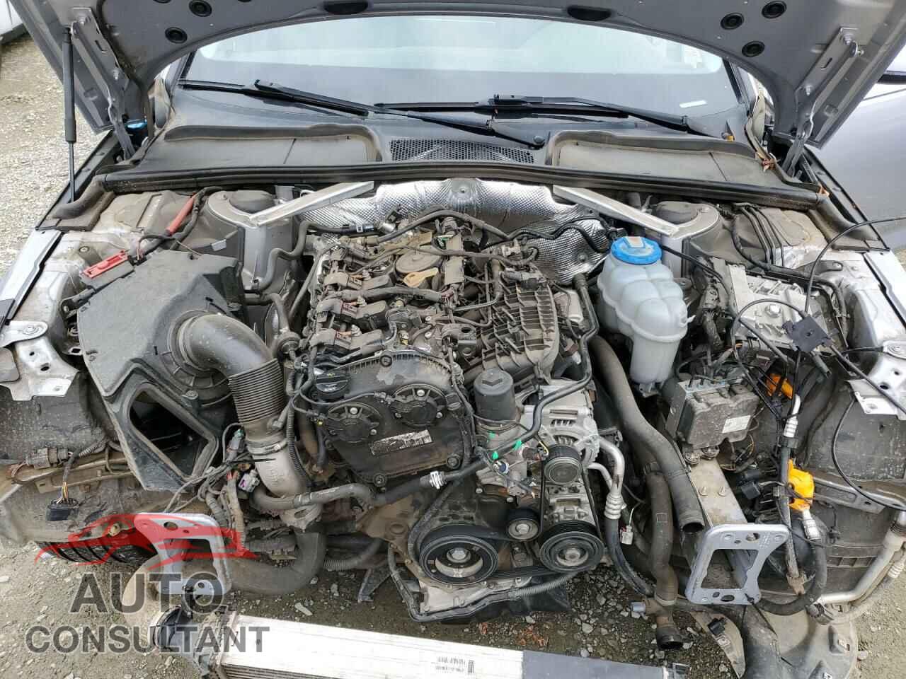AUDI A4 2017 - WAUANAF47HN035037