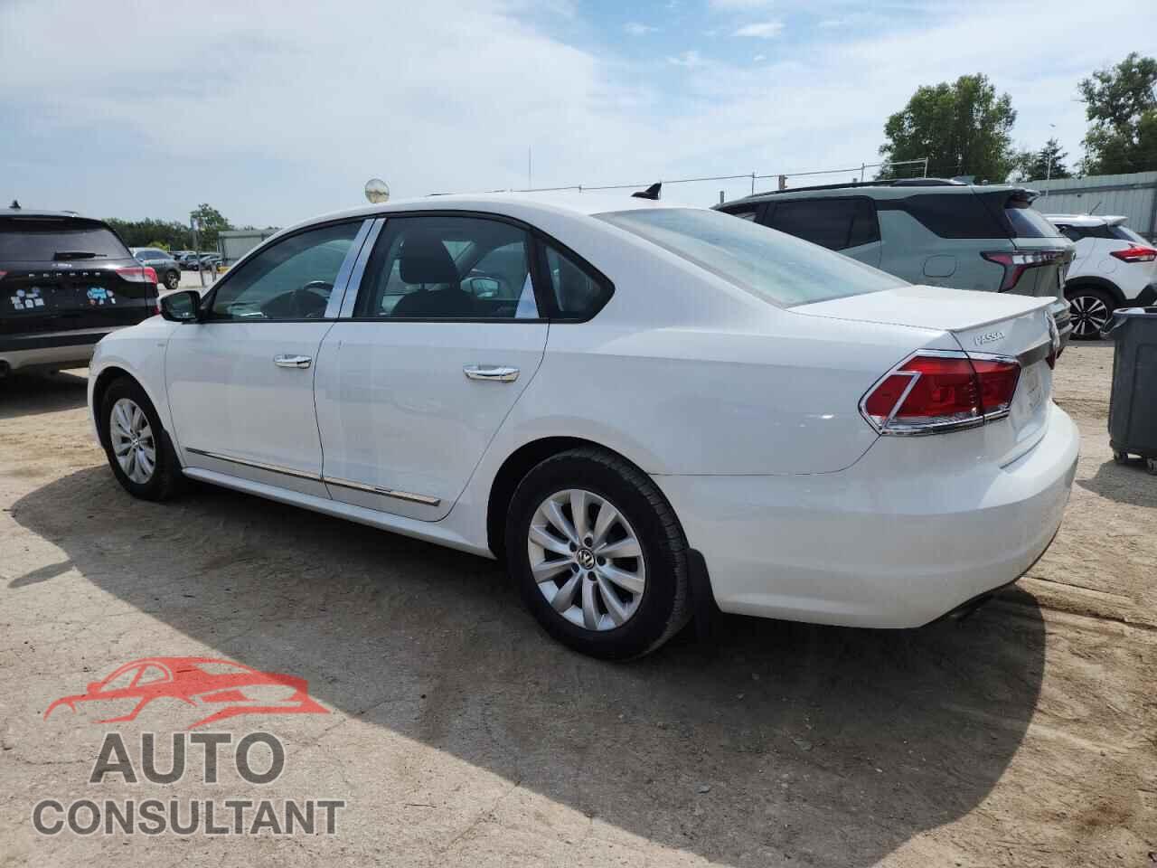 VOLKSWAGEN PASSAT 2013 - 1VWAP7A36DC141612
